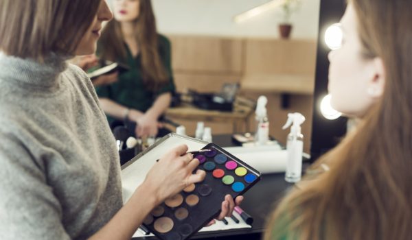 cursos de maquillaje profesional